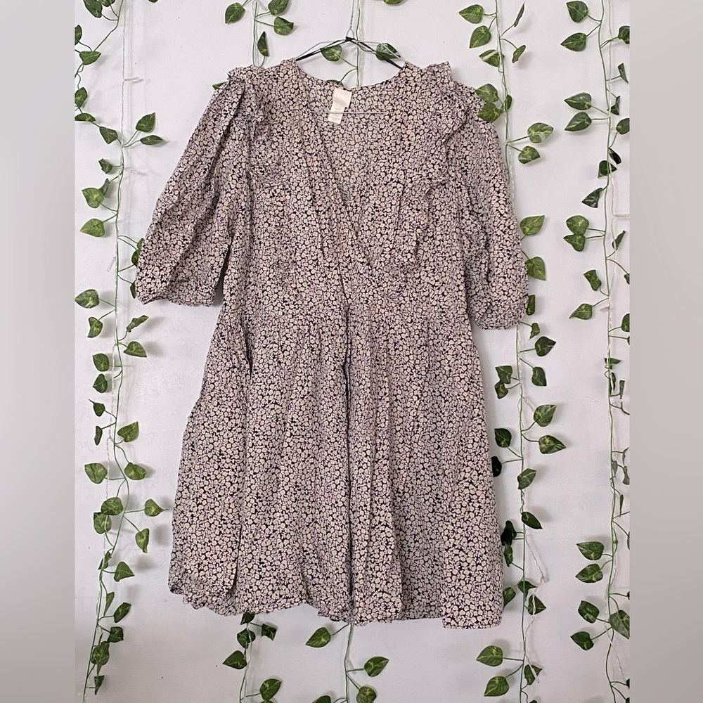 H&M fluffy sleeve v neck tunic